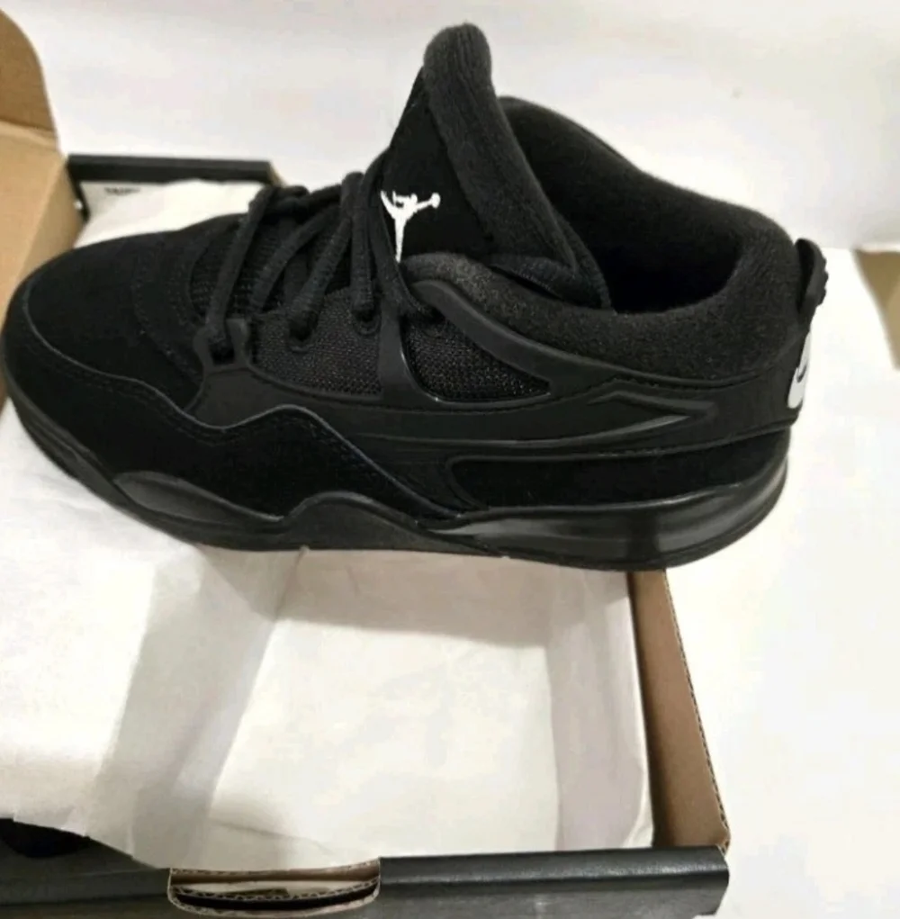 AIR JORDAN RETRO 4 RM'BLACK CAT'‎ (PS)